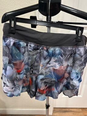 Lululemon fast and free